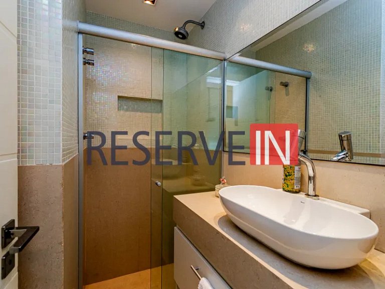 Apartamento com 3 Quartos para alugar, 100m² - Ipanema