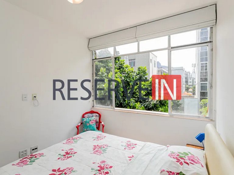 Apartamento com 3 Quartos para alugar, 100m² - Ipanema