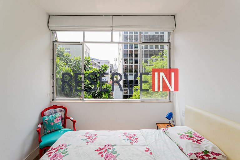 Apartamento com 3 Quartos para alugar, 100m² - Ipanema