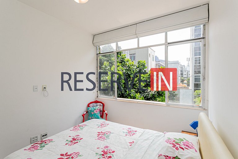 Apartamento com 3 Quartos para alugar, 100m² - Ipanema