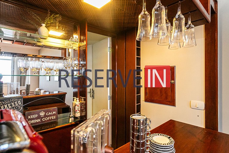 Apartamento com 3 Quartos para alugar, 205m² - Copacabana