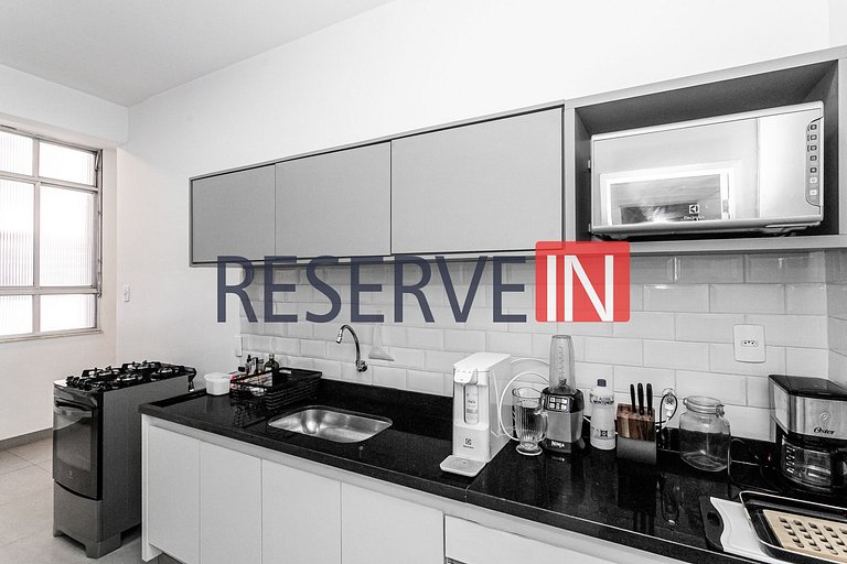 Apartamento com 3 Quartos para alugar, 205m² - Copacabana