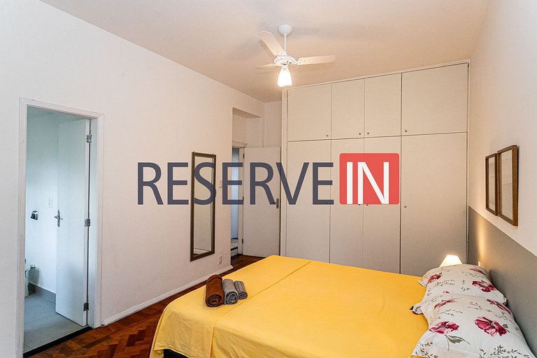 Apartamento com 3 Quartos para alugar, 205m² - Copacabana