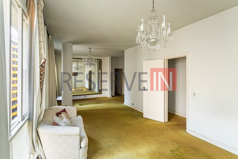 Apartamento com 3 Quartos e 2 banheiros à Venda, 170 m² por