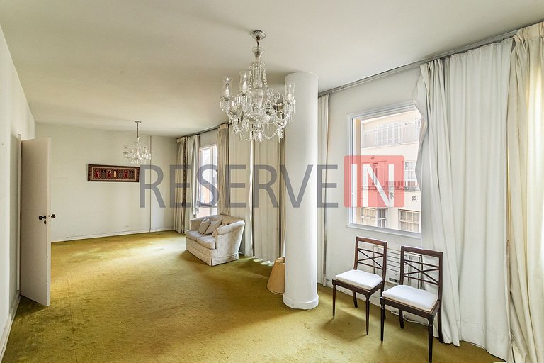 Apartamento com 3 Quartos e 2 banheiros à Venda, 170 m² por