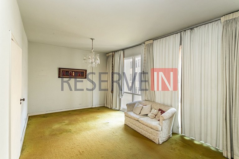 Apartamento com 3 Quartos e 2 banheiros à Venda, 170 m² por
