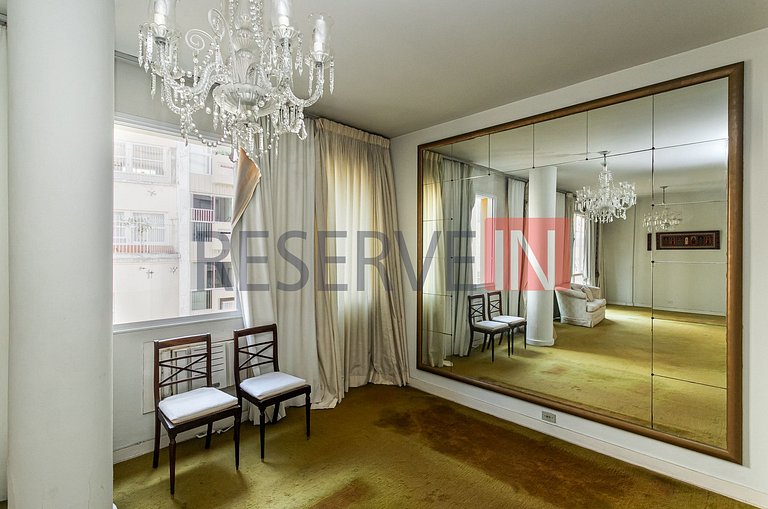 Apartamento com 3 Quartos e 2 banheiros à Venda, 170 m² por