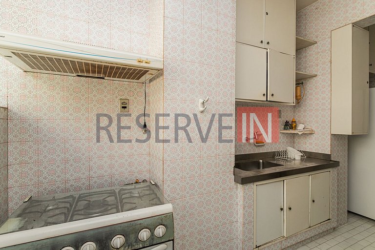 Apartamento com 3 Quartos e 2 banheiros à Venda, 170 m² por