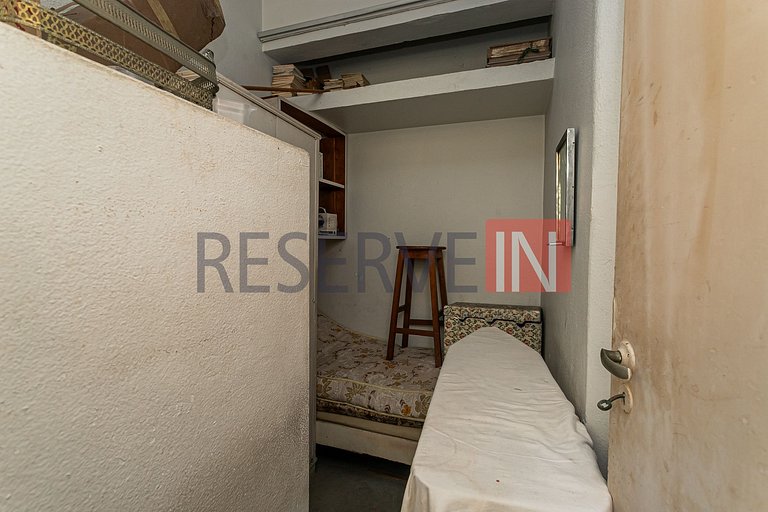 Apartamento com 3 Quartos e 2 banheiros à Venda, 170 m² por
