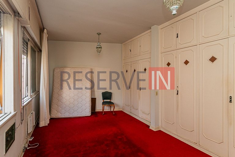 Apartamento com 3 Quartos e 2 banheiros à Venda, 170 m² por