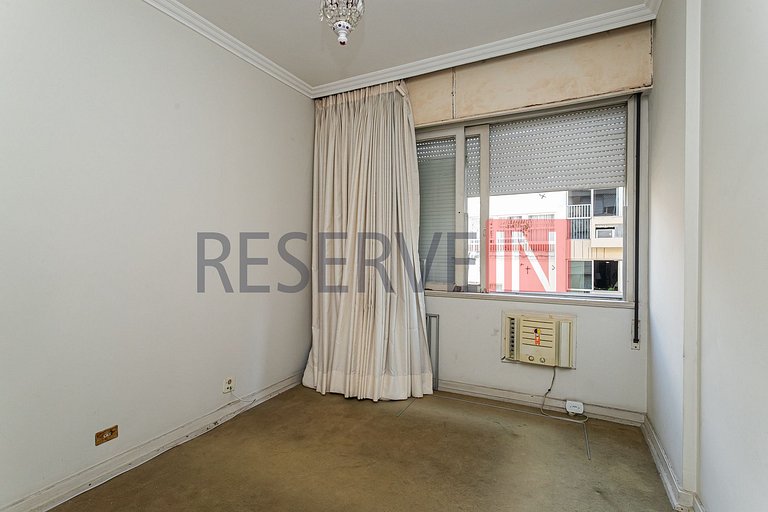 Apartamento com 3 Quartos e 2 banheiros à Venda, 170 m² por