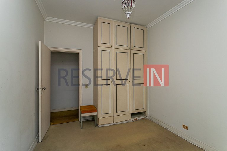 Apartamento com 3 Quartos e 2 banheiros à Venda, 170 m² por