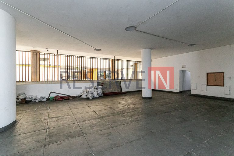 Apartamento com 3 Quartos e 2 banheiros à Venda, 170 m² por